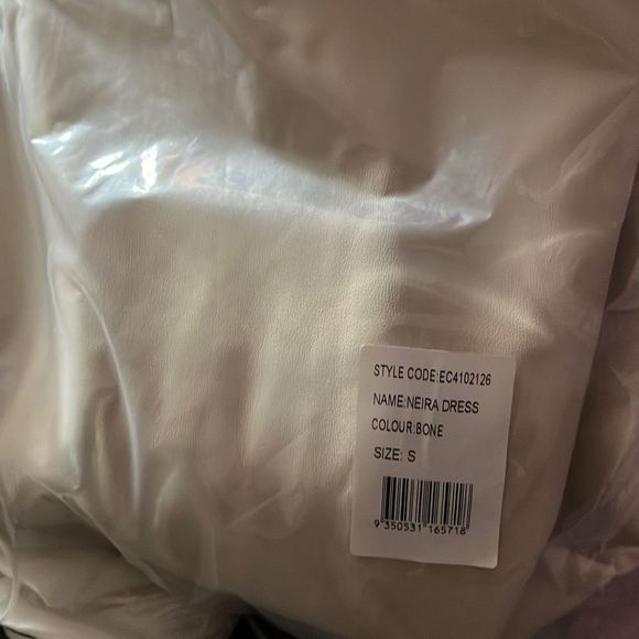 Elliatt Neira Smocked SunDress  in Bone color size S NWT$258 - Picture 7 of 8